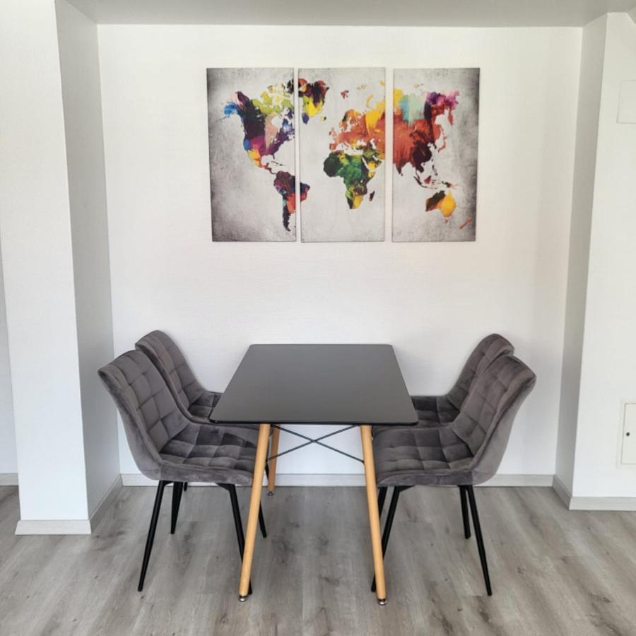 Apartment Am Dom Хале Екстериор снимка