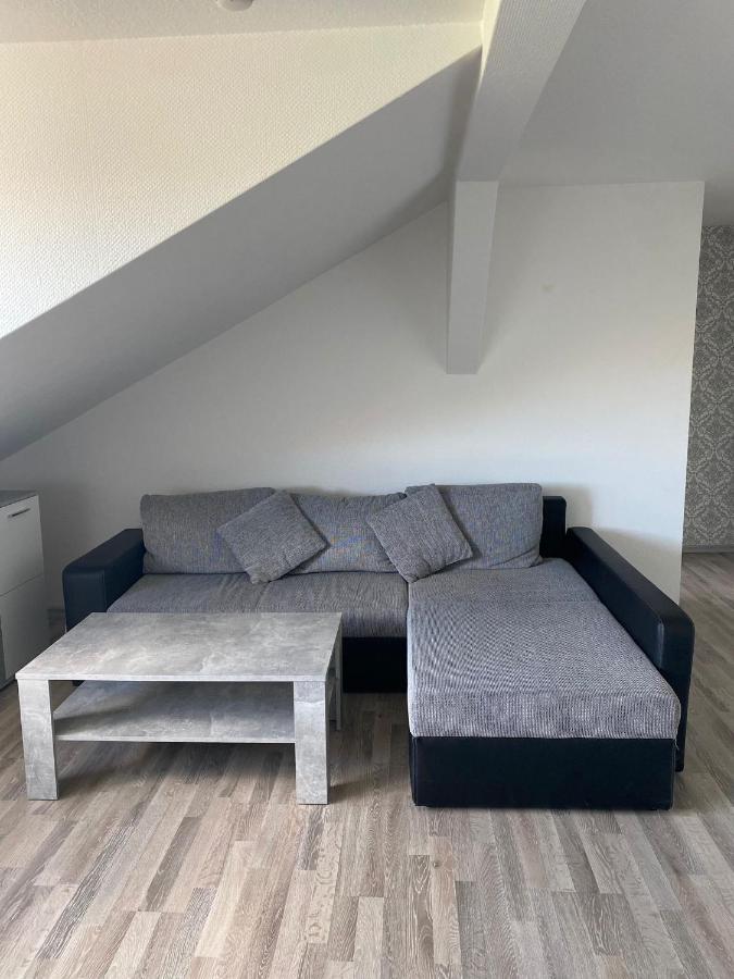 Apartment Am Dom Хале Екстериор снимка